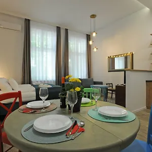 Apartment M37, Debrecen